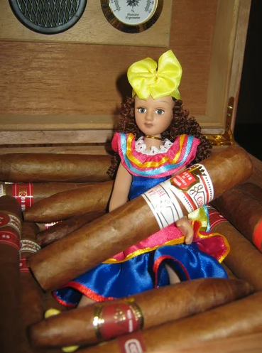 Куклы в Костюмах Народов Мира №7 - Куба