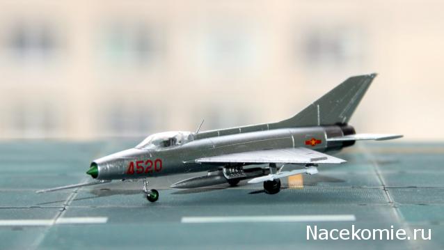 F-Toys VS13 F-8 Crusader и МиГ-21Ф 1/144