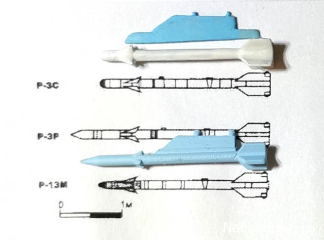 F-Toys VS13 F-8 Crusader и МиГ-21Ф 1/144