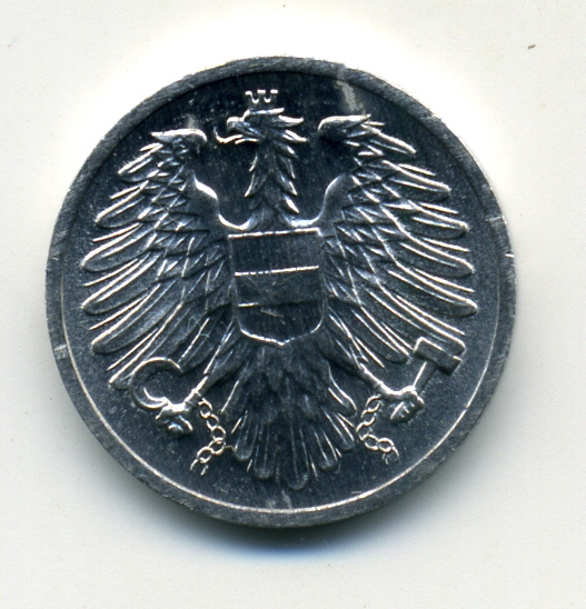 Монеты и Банкноты №468 - 5 чентезимо (Италия), 2 сантима (Латвия), 2 гроша (Австрия)