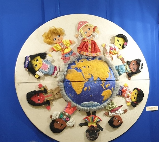 Куклы в Костюмах Народов Мира - Болтушки со всего Света