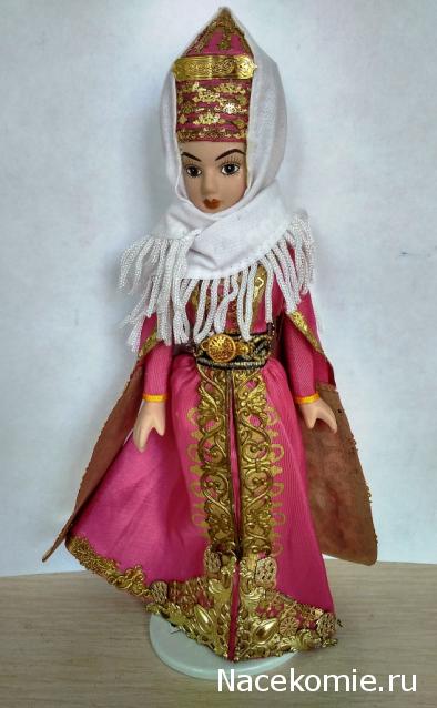 Куклы в народных костюмах №90 Кукла в кабардинском женском костюме