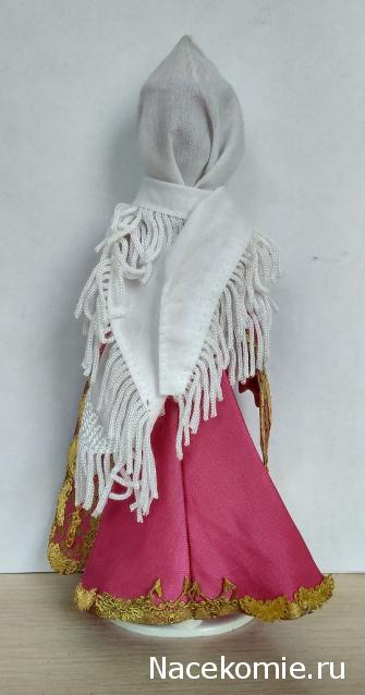 Куклы в народных костюмах №90 Кукла в кабардинском женском костюме