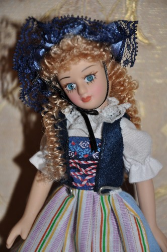 Куклы в Костюмах Народов Мира №21 - Швейцария
