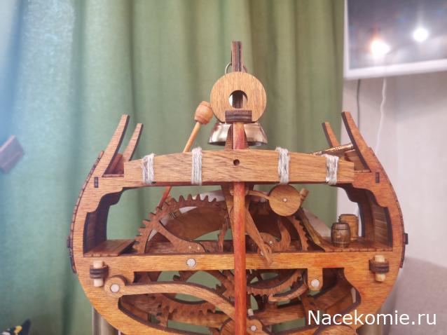 Восьмивёсельный катер 1824 года + Часы. То ли - "Часы-кораблик", то ли - Кораблик часы", то ли - "два в одном".