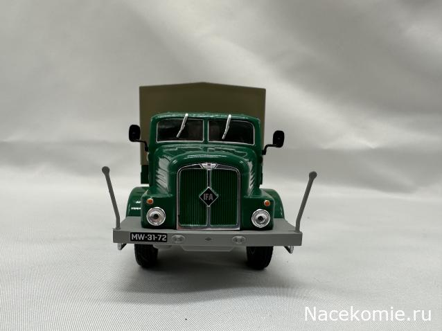 Фото наших коллекций автомобилей