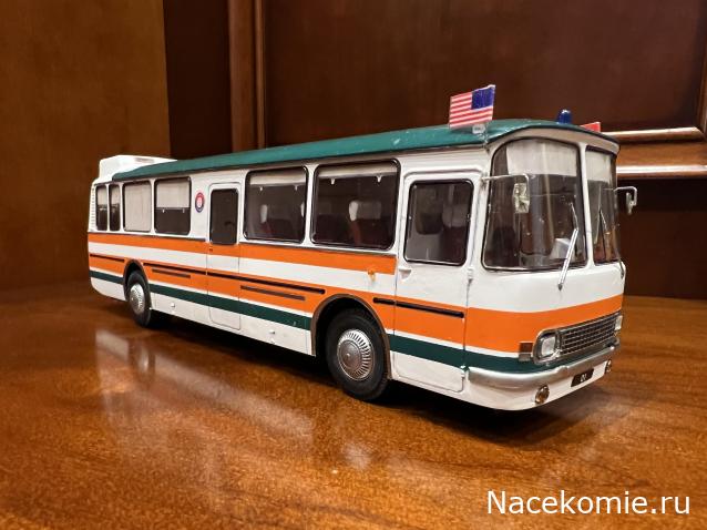 Ваши коллекции автобусов и общественного транспорта
