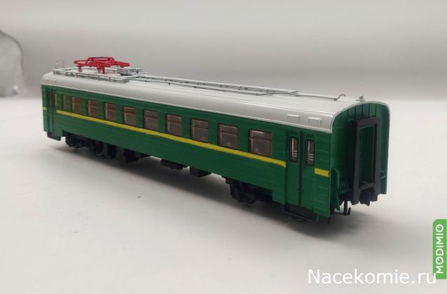 Наши поезда №15 - ЭР2 - Моторный вагон электропоезда