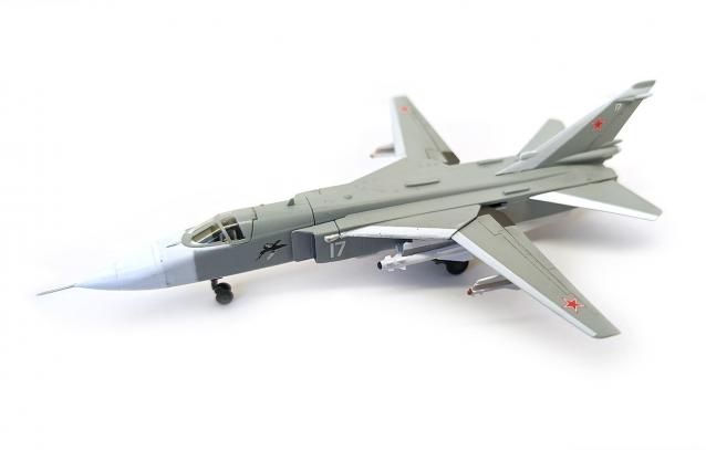 Модели и гашапоны в 1/144 - F-Toys, Bandai, Takara и другие