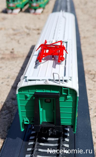 Наши поезда №15 - ЭР2 - Моторный вагон электропоезда