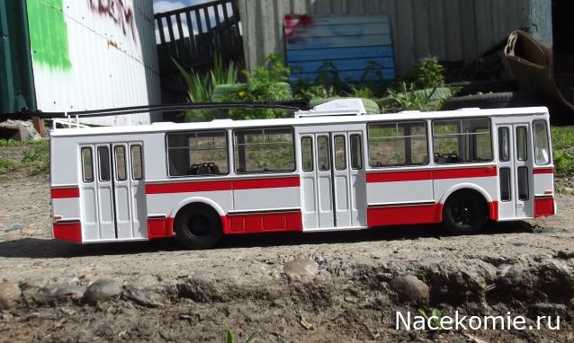 Наши Автобусы №61 - ЗИУ-682Б