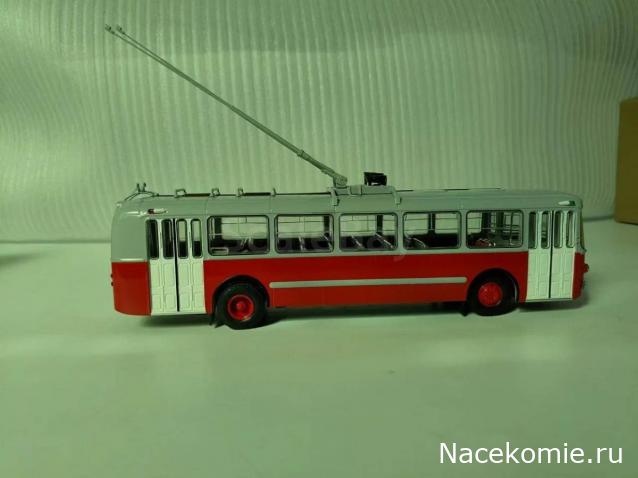 Demprice. Масштабные модели автобусов 1:43.