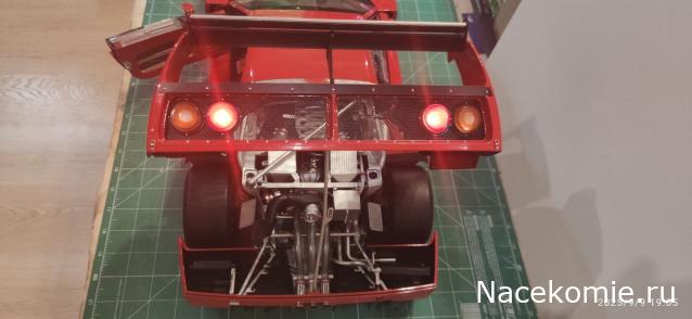 Ferrari F40 Competizione 1/8 Сentauria