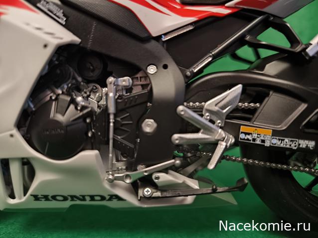 Мотоциклы других производителей, в разных масштабах, сборные модели.