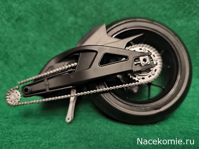 Мотоциклы других производителей, в разных масштабах, сборные модели.