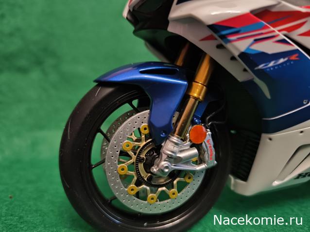 Мотоциклы других производителей, в разных масштабах, сборные модели.