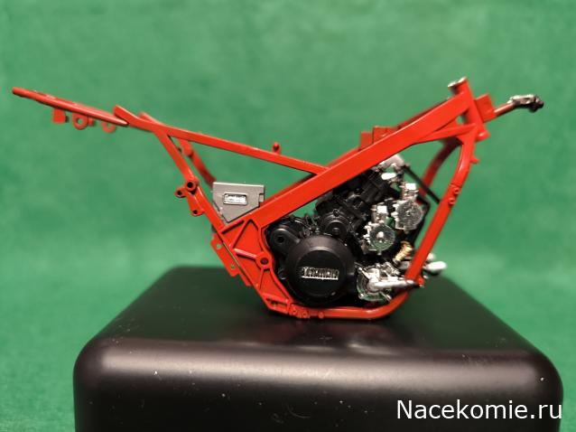 Мотоциклы других производителей, в разных масштабах, сборные модели.