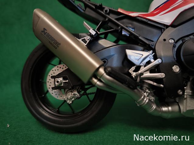 Мотоциклы других производителей, в разных масштабах, сборные модели.