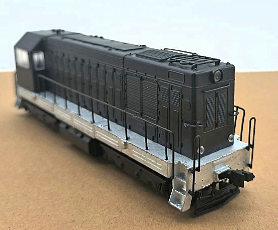 Наши поезда №ХХ - ЧМЭ2