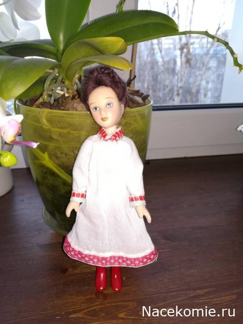 Куклы в народных костюмах №5 Кукла в зимнем костюме Архангельской губернии