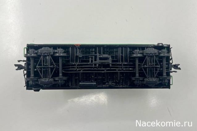 Наши поезда. Спецвыпуск №05 - Вагон-платформа для перевозки стали в рулонах, модель 13-9906