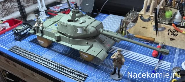 Танк ИС-2 (1/16)