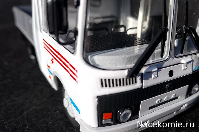 Наши автобусы Спец-выпуск № 18 - ПАЗ-3205-30К