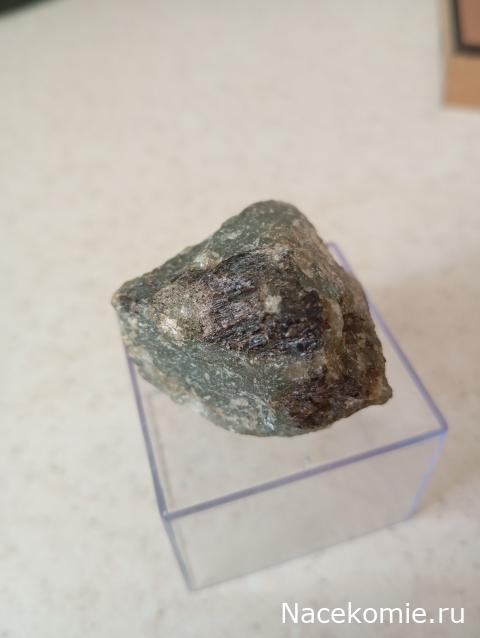 Камни и Минералы. Тайны Недр №23 - Лабрадор