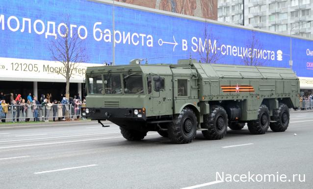 Броневики с Парада