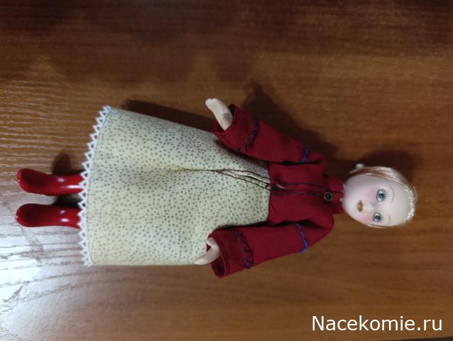 Куклы в народных костюмах №53 Кукла в летнем иркутском (семейском) костюме