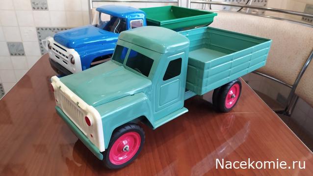 "Ламповые" модельки прошлого