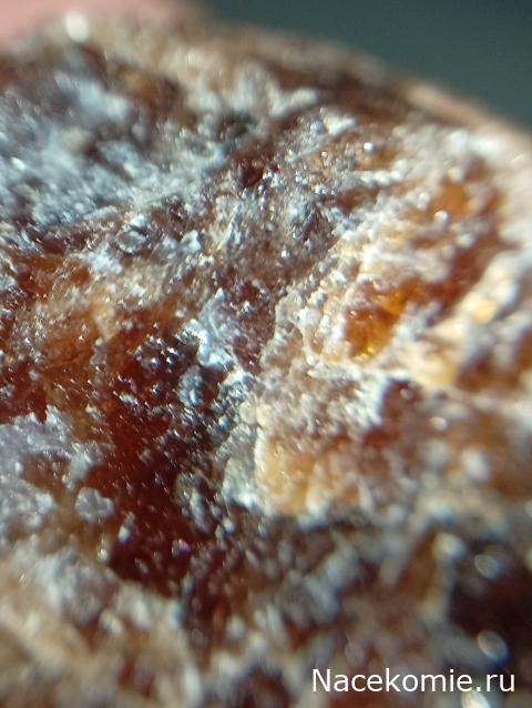 Камни и Минералы. Тайны Недр №29 - Гессонит