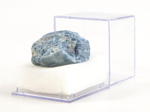 Камни и Минералы. Тайны Недр №28 - Апатит