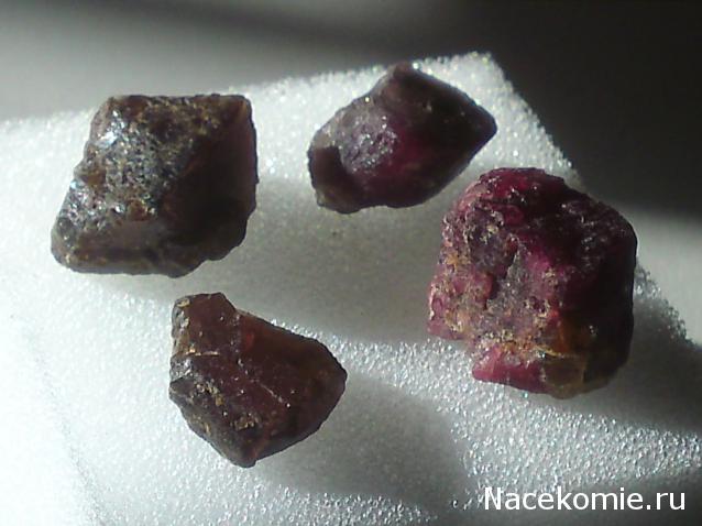 Минералы №78 Шпинель фото, обсуждение