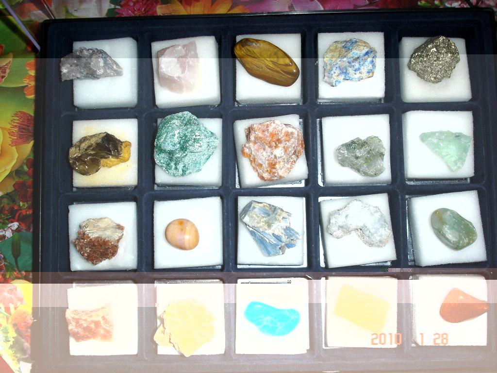 Минералы Сокровища Земли (2009) - График Выхода и обсуждение