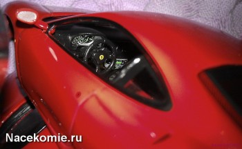 Проработанная Приборная Панель у модели из тестовой серии ferrari collection